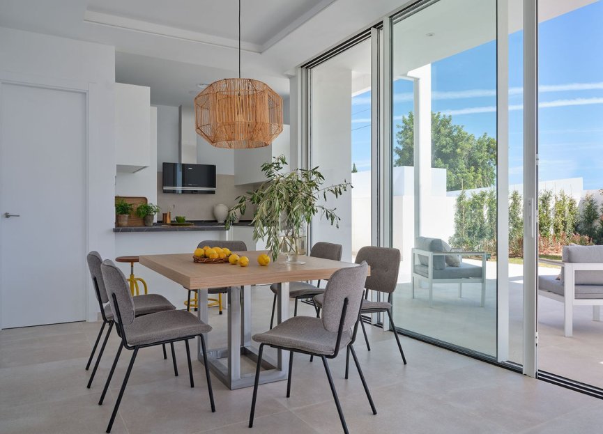 Reventa - House - Detached Villa - Marbella - Marbella Centro