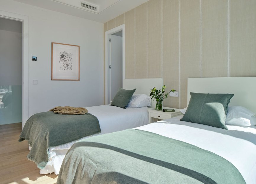 Reventa - House - Detached Villa - Marbella - Marbella Centro