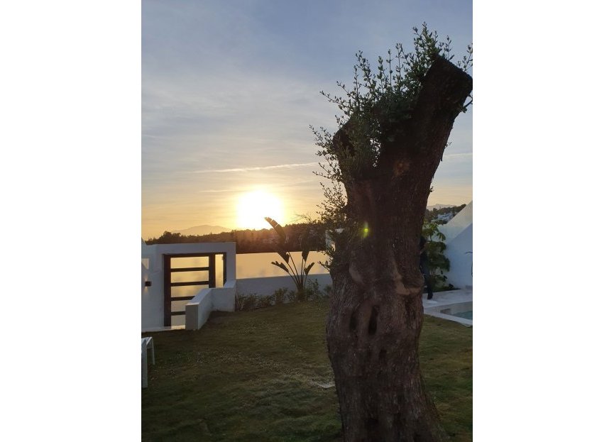 Reventa - House - Detached Villa - Marbella - Marbella Centro