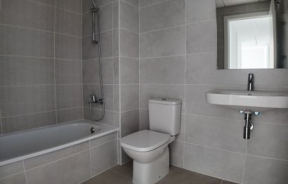 Resale - Apartment - Penthouse - Estepona - Estepona Centro