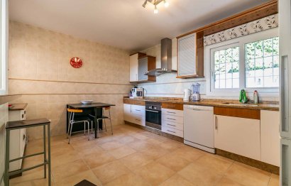 Resale - House - Townhouse - Marbella - Artola