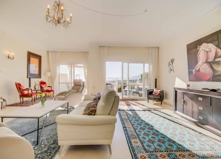 Resale - House - Townhouse - Marbella - Artola