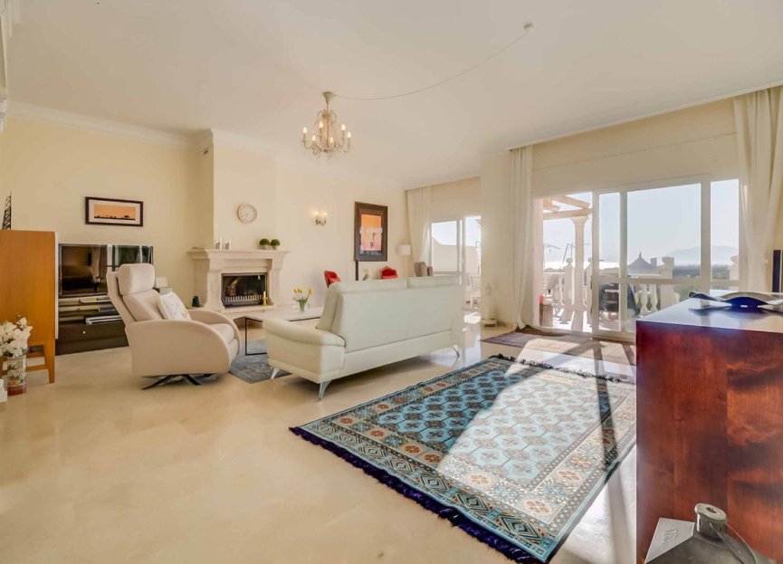 Resale - House - Townhouse - Marbella - Artola