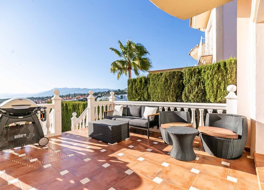 Resale - House - Townhouse - Marbella - Artola