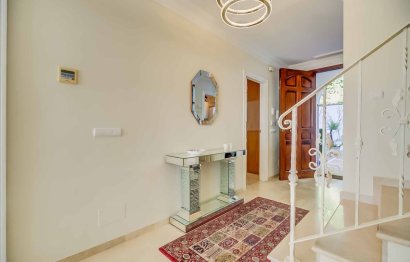 Resale - House - Townhouse - Marbella - Artola