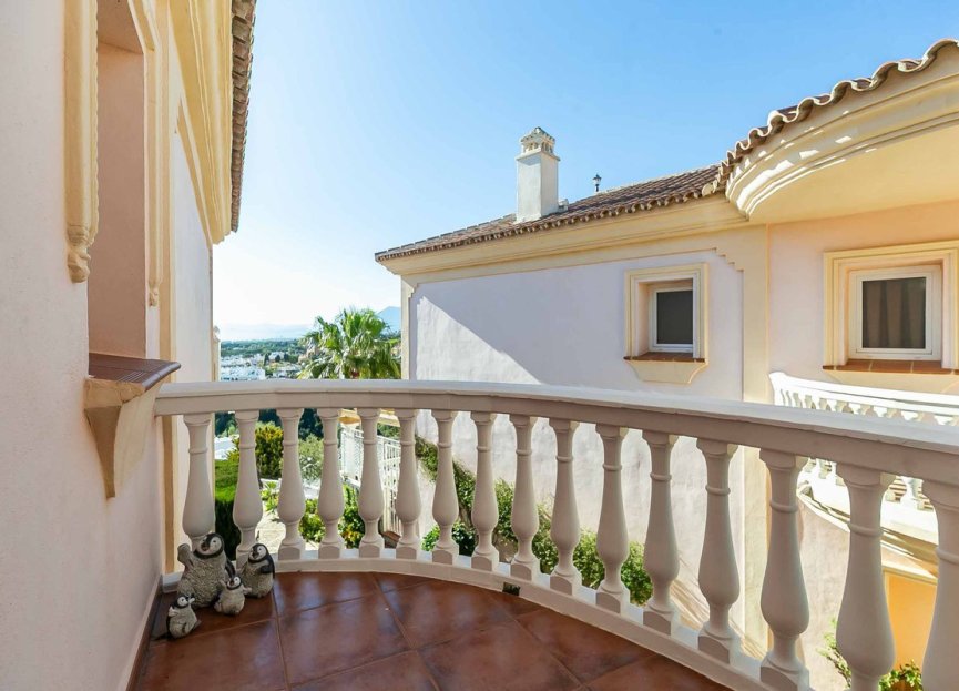 Resale - House - Townhouse - Marbella - Artola