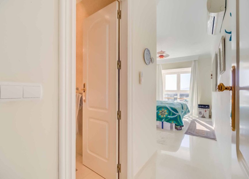 Resale - House - Townhouse - Marbella - Artola