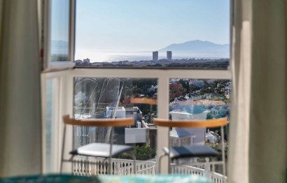 Resale - House - Townhouse - Marbella - Artola