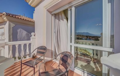 Resale - House - Townhouse - Marbella - Artola