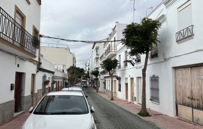 Reventa - House - Townhouse - Estepona - Estepona Centro