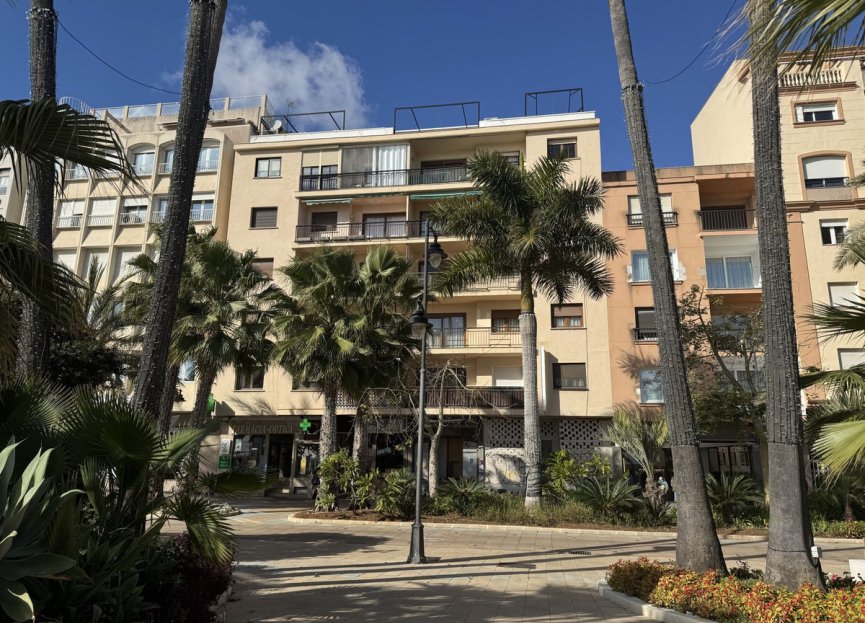 Reventa - Apartment - Middle Floor Apartment - Estepona - Estepona Centro