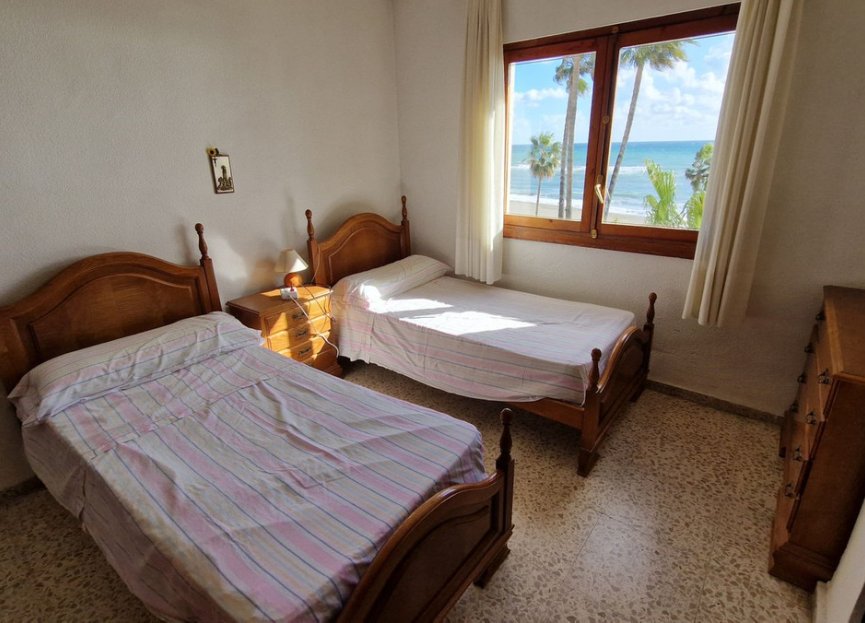 Reventa - Apartment - Middle Floor Apartment - Estepona - Estepona Centro