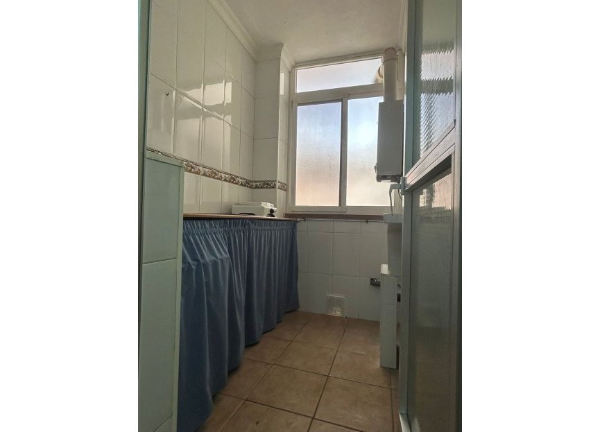 Reventa - Apartment - Middle Floor Apartment - Estepona - Estepona Centro