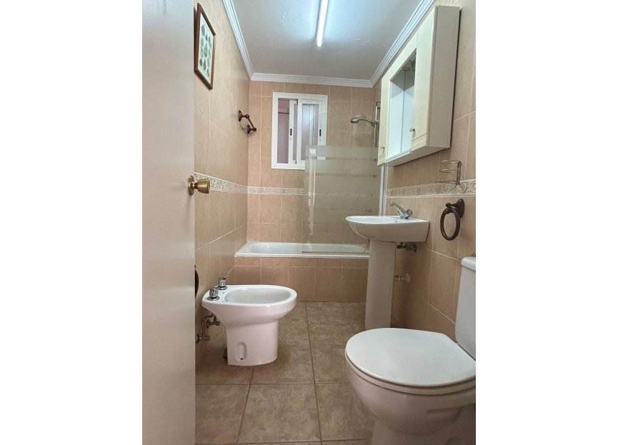 Reventa - Apartment - Middle Floor Apartment - Estepona - Estepona Centro