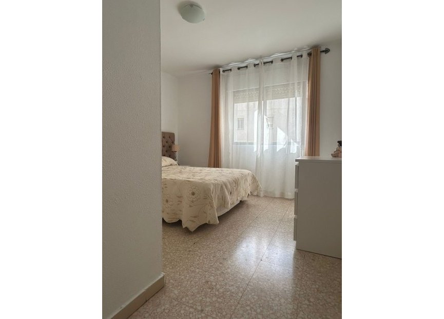 Reventa - Apartment - Middle Floor Apartment - Estepona - Estepona Centro