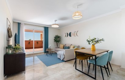 Resale - Apartment - Middle Floor Apartment - Casares - Casares Playa