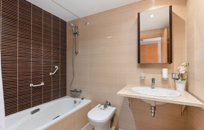 Resale - Apartment - Middle Floor Apartment - Casares - Casares Playa