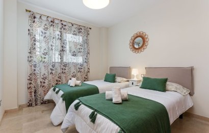 Resale - Apartment - Middle Floor Apartment - Casares - Casares Playa