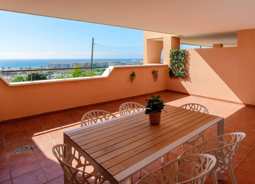 Resale - Apartment - Middle Floor Apartment - Casares - Casares Playa