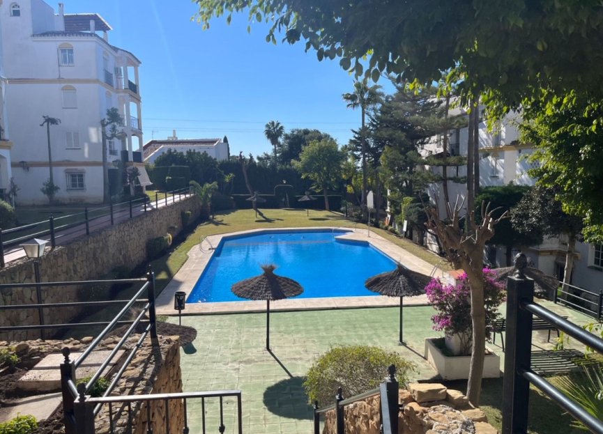 Resale - Ground floor apartment - Estepona - Diana Park