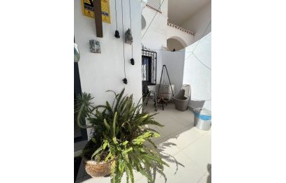 Resale - Ground floor apartment - Marbella - Puerto de Cabopino