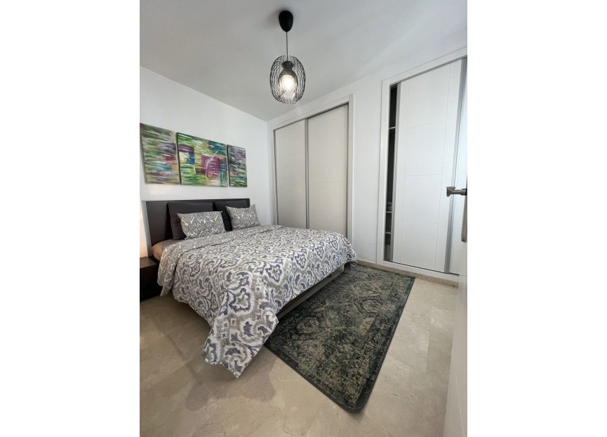 Resale - Ground floor apartment - Marbella - Puerto de Cabopino