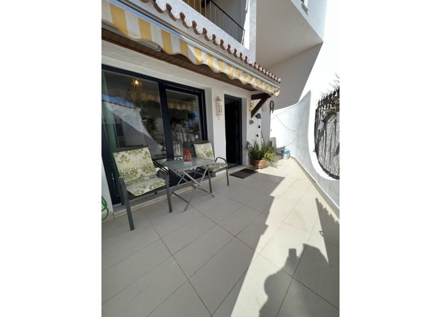 Resale - Ground floor apartment - Marbella - Puerto de Cabopino