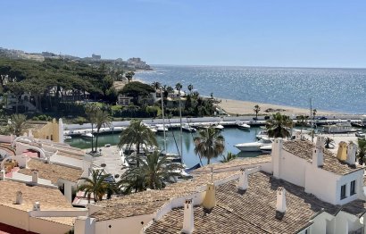 Resale - Ground floor apartment - Marbella - Puerto de Cabopino