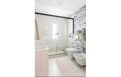 Resale - Ground floor apartment - Marbella - Puerto de Cabopino