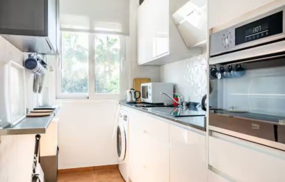 Resale - Ground floor apartment - Marbella - Puerto de Cabopino