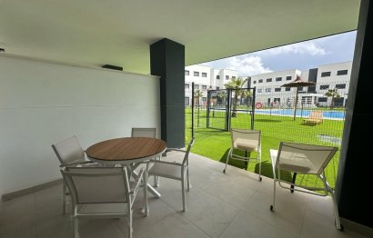 Resale - Ground floor apartment - Estepona - Estepona Centro