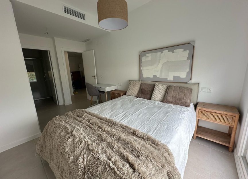 Resale - Ground floor apartment - Estepona - Estepona Centro