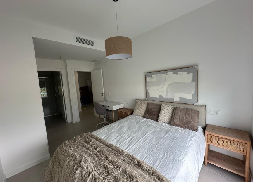 Resale - Ground floor apartment - Estepona - Estepona Centro