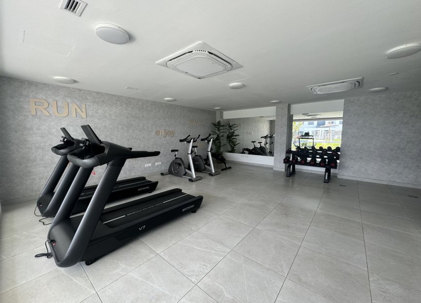 Resale - Ground floor apartment - Estepona - Estepona Centro