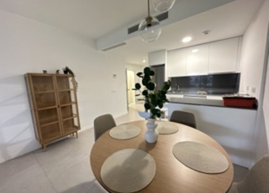 Resale - Ground floor apartment - Estepona - Estepona Centro