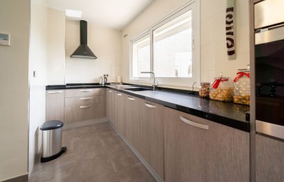 Resale - House - Detached Villa - Fuengirola - Torreblanca