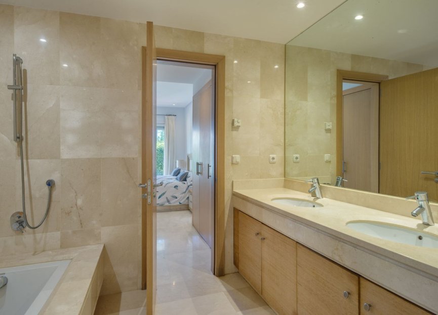 Reventa - Ground floor apartment - Estepona - Estepona Centro