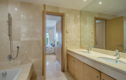 Reventa - Ground floor apartment - Estepona - Estepona Centro