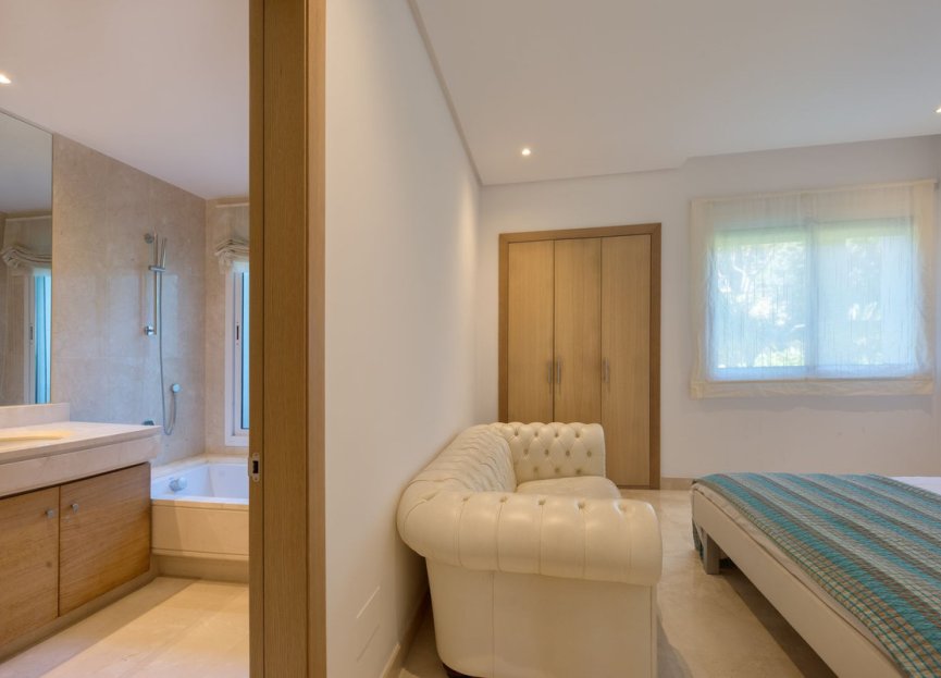 Reventa - Ground floor apartment - Estepona - Estepona Centro