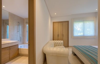 Reventa - Ground floor apartment - Estepona - Estepona Centro