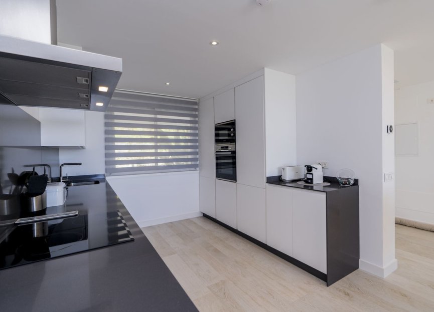 Reventa - Ground floor apartment - Estepona - Estepona Centro