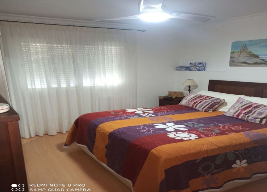 Resale - Apartment - Middle Floor Apartment - Estepona - Estepona Centro