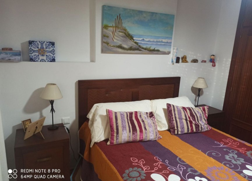 Resale - Apartment - Middle Floor Apartment - Estepona - Estepona Centro