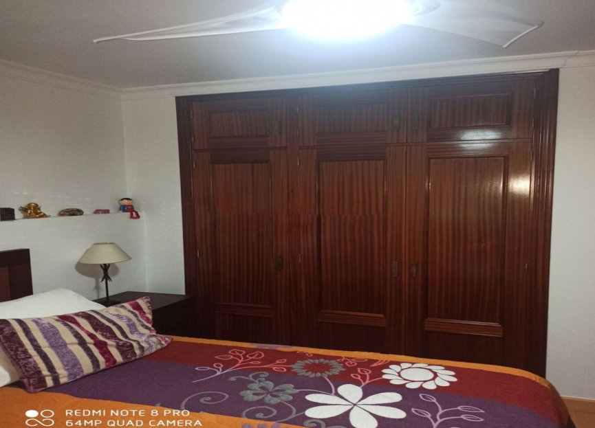 Resale - Apartment - Middle Floor Apartment - Estepona - Estepona Centro