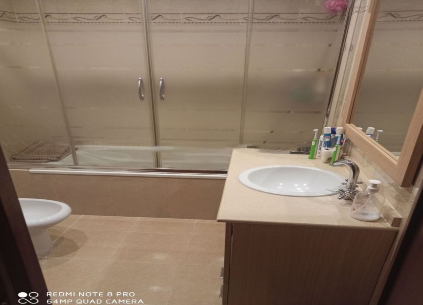 Resale - Apartment - Middle Floor Apartment - Estepona - Estepona Centro