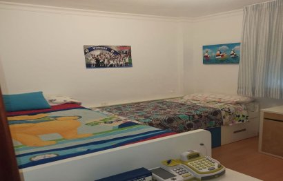 Resale - Apartment - Middle Floor Apartment - Estepona - Estepona Centro