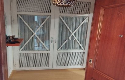 Resale - Apartment - Middle Floor Apartment - Estepona - Estepona Centro