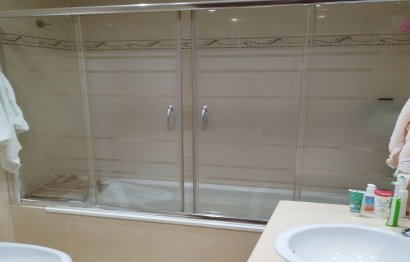 Resale - Apartment - Middle Floor Apartment - Estepona - Estepona Centro