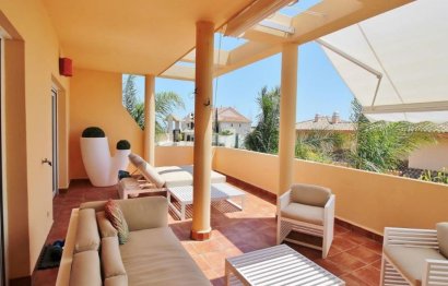 Resale - Apartment - Middle Floor Apartment - Marbella - Nueva Andalucia