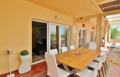 Resale - Apartment - Middle Floor Apartment - Marbella - Nueva Andalucia
